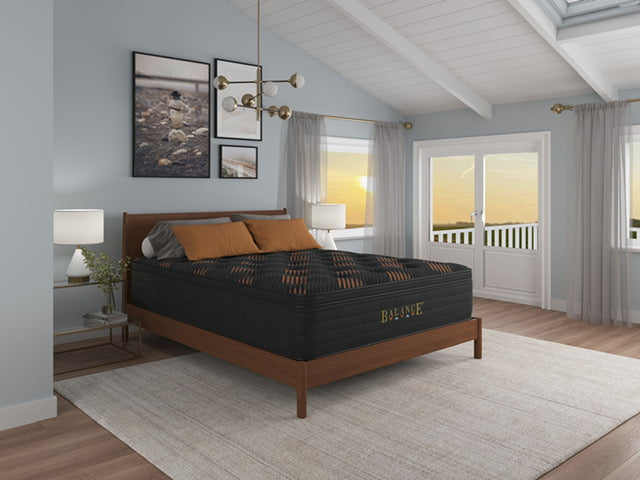 Thrive 13" Firm Hybrid