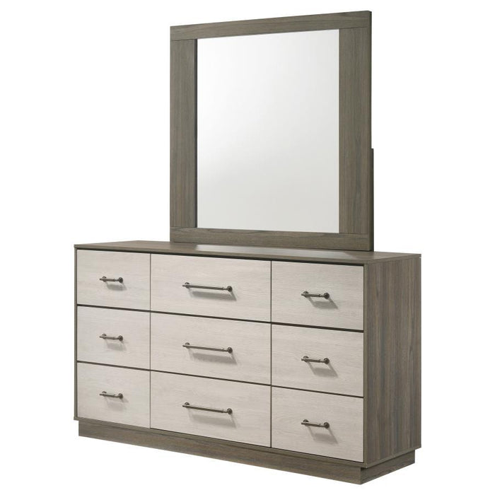 Fenwick - 9-Drawer Dresser