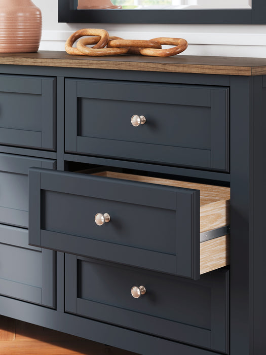 Landocken Queen Panel Headboard with Mirrored Dresser