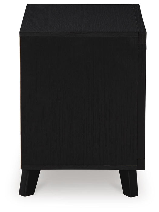 Danziar King Panel Headboard, Dresser, Mirror and Nightstand