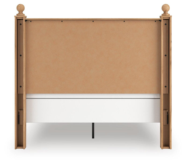 Aleaport Queen Panel Bed with Mirrored Dresser and Nightstand