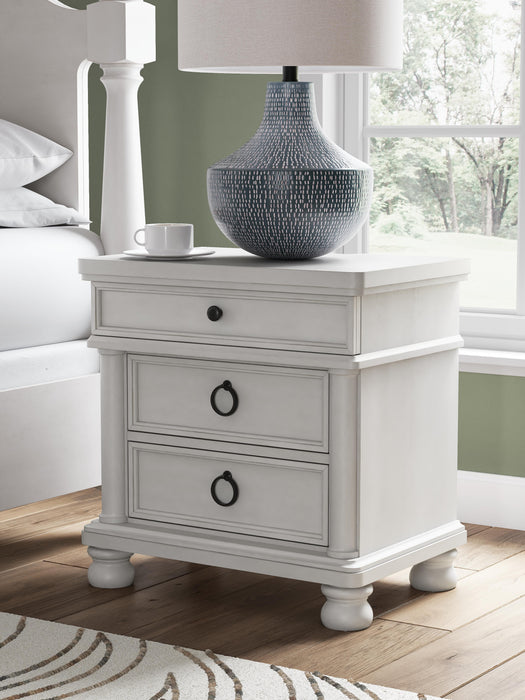 Rowlenstown Queen Poster Bed, Dresser, Mirror and Nightstand