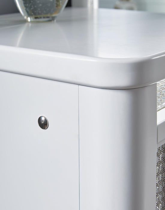 Chalanna Vanity with Mirror