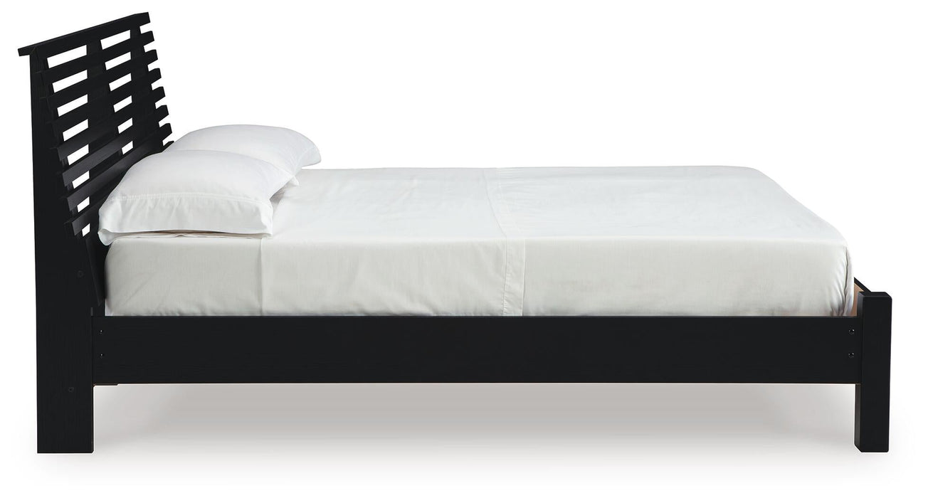 Danziar Full Slat Panel Bed
