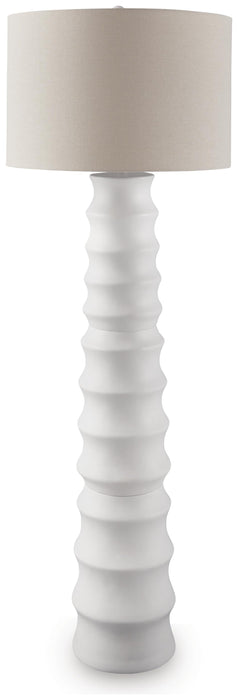 Veraleigh Poly Floor Lamp (1/CN)