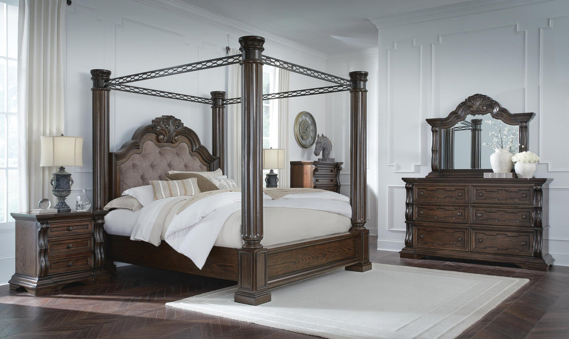 Maylee King Canopy Bed