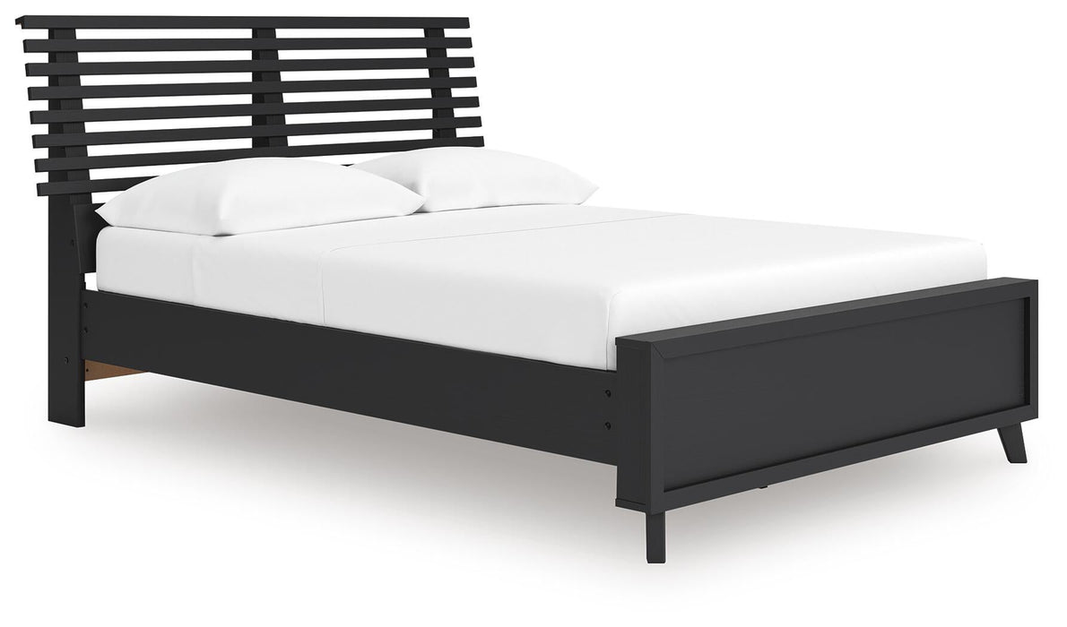 Danziar Full Slat Panel Bed
