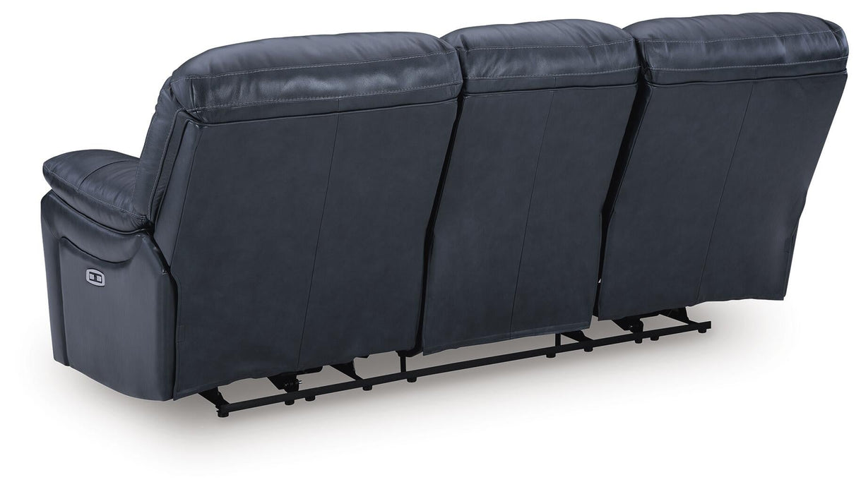 Leesworth Sofa, Loveseat and Recliner