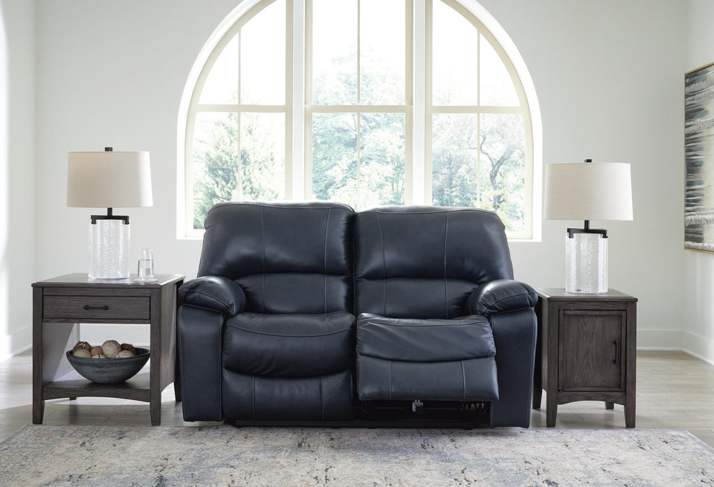 Leesworth Sofa, Loveseat and Recliner