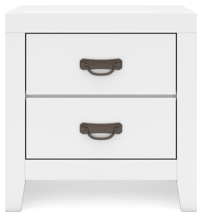 Binterglen California King Panel Bed with Mirrored Dresser and Nightstand