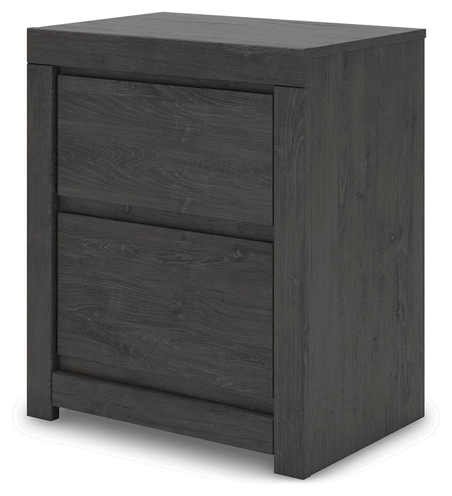 Parlayon Queen Panel Bed, Dresser, Mirror, Chest and Nightstand