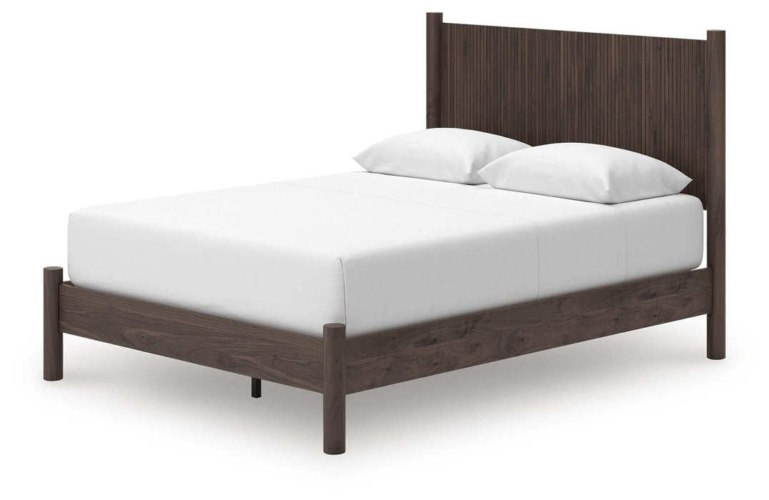 Cadmori Queen Panel Platform Bed, Dresser, Mirror and Nightstand