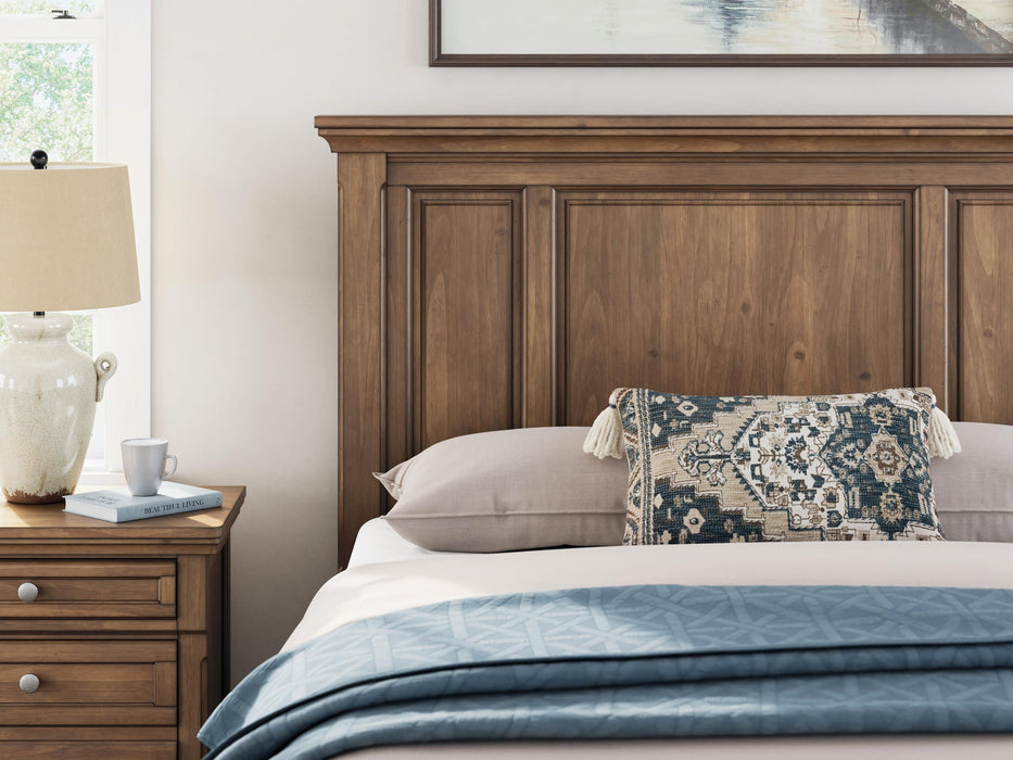 Vandenmore Queen Panel Bed with Mirrored Dresser, Chest and Nightstand