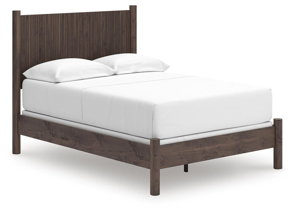 Cadmori Full Panel Bed, Dresser and Mirror