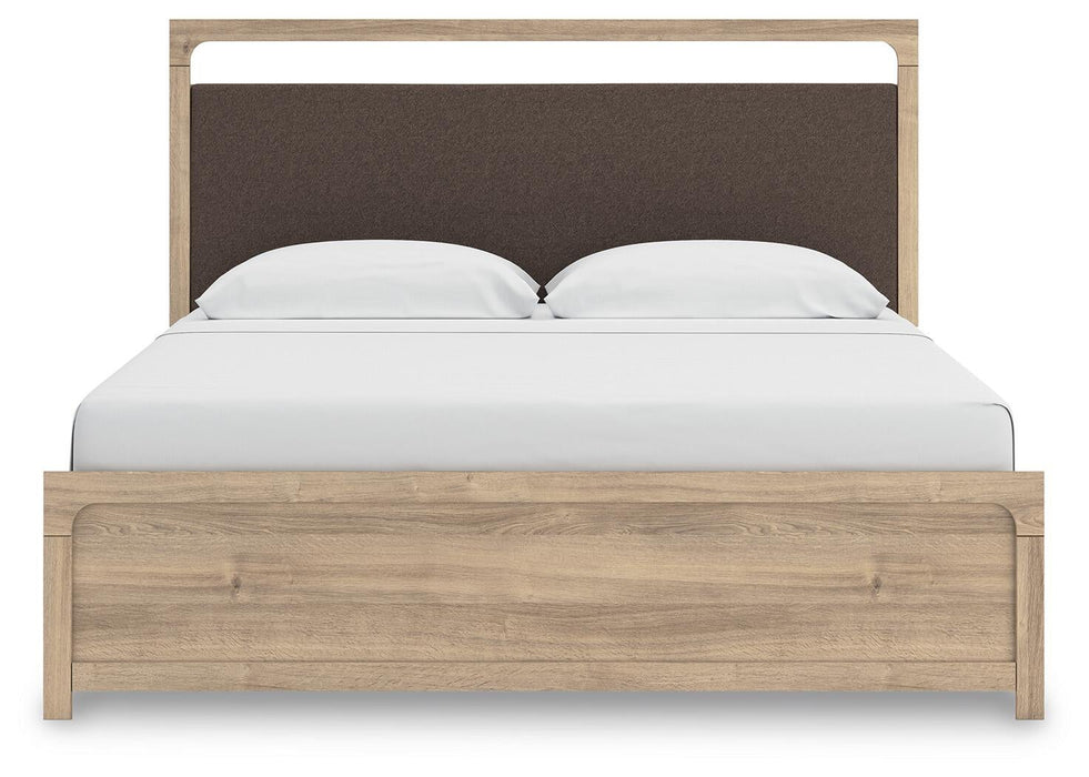 Hollymount King Upholstered Platform Bed, Dresser, Mirror and Nightstand
