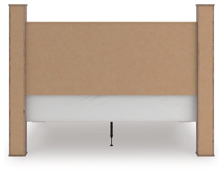 Keithland King Poster Bed, Dresser, Mirror and Nightstand
