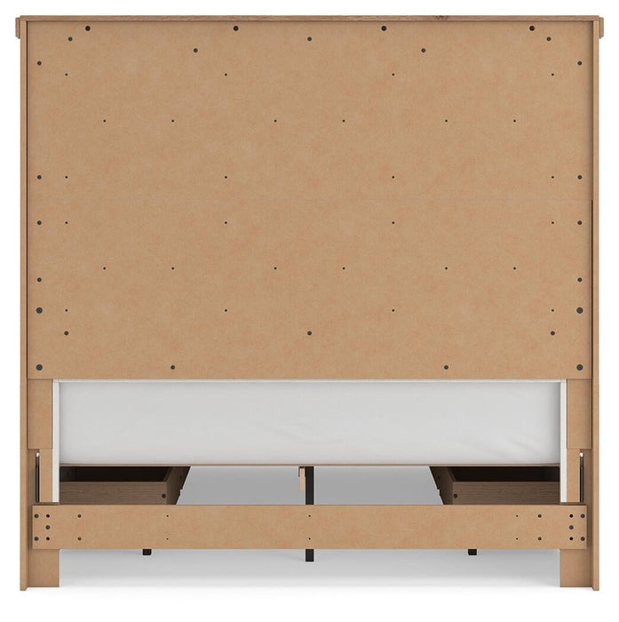 Savonport King Panel Storage Bed, Dresser and Mirror