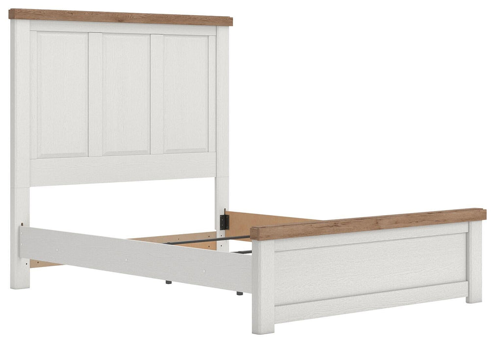 Savonport Queen Panel Bed. Dresser, Mirror and Nightstand