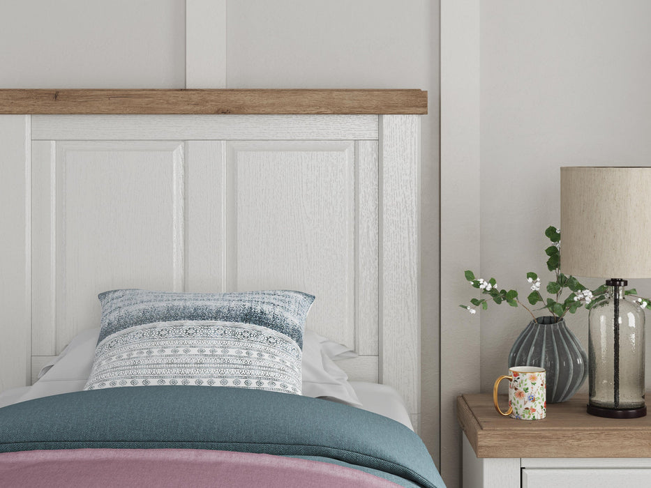 Savonport Twin Panel Storage Bed, Dresser and Mirror